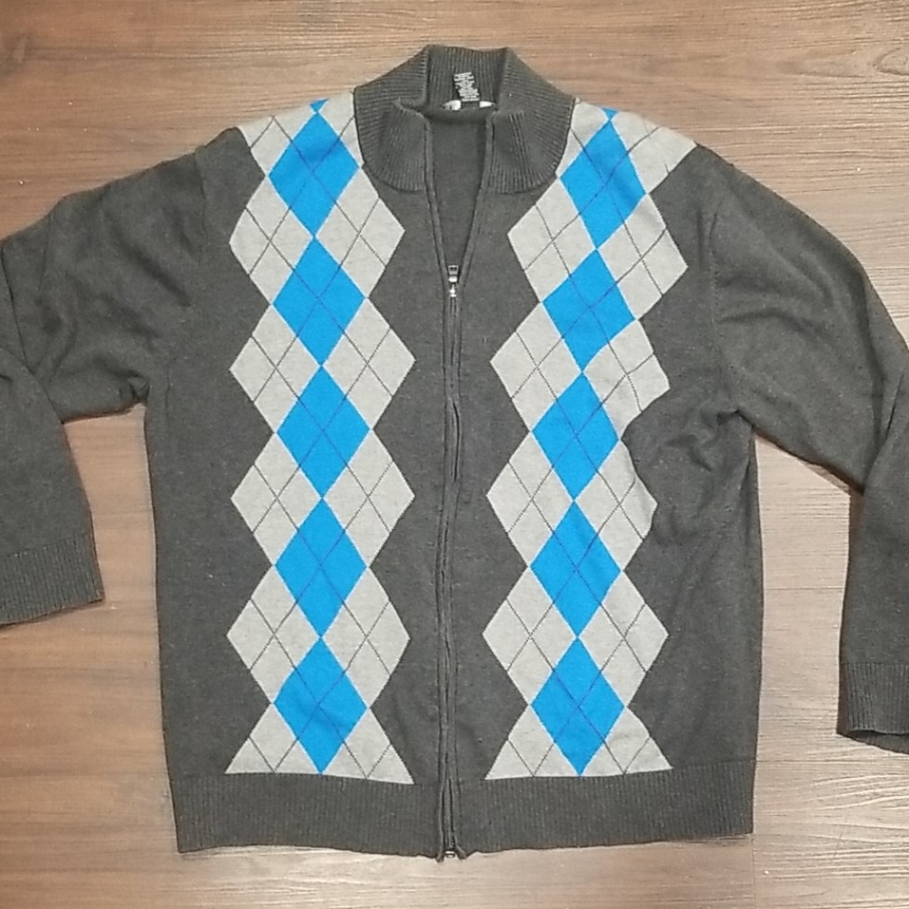 Mens zip up argyle sweater